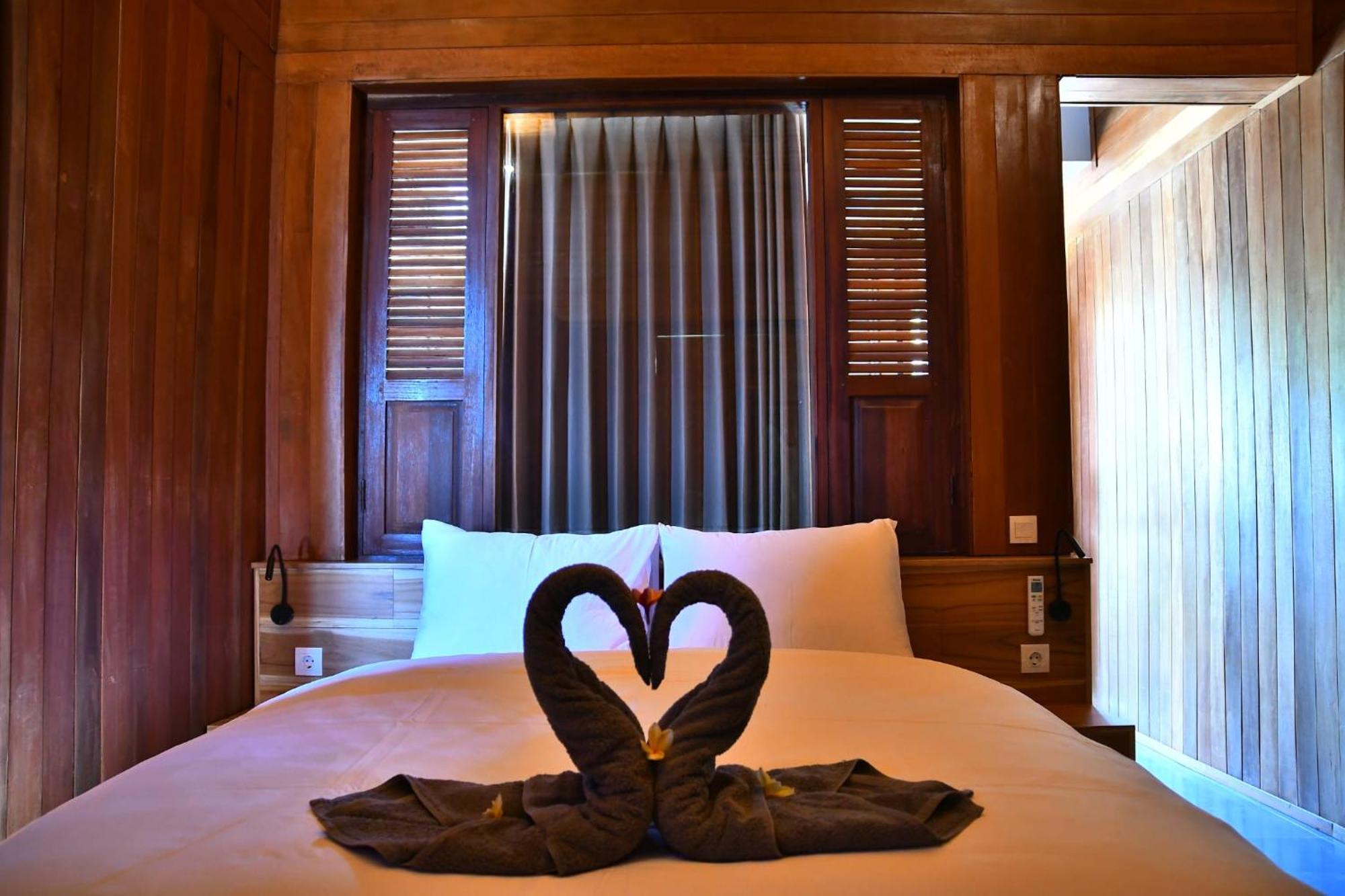 Putra'Lebah Amed Guest House Extérieur photo