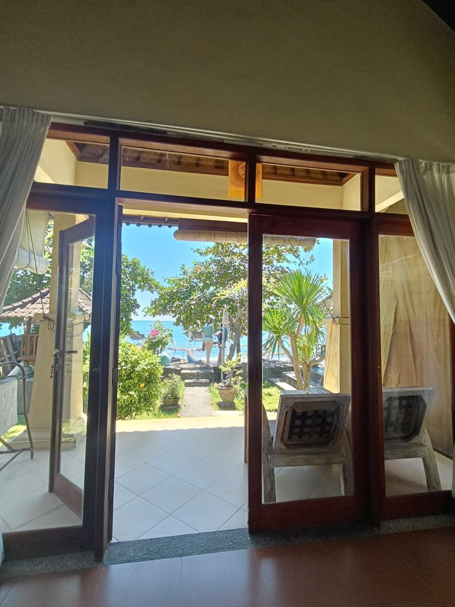 Putra'Lebah Amed Guest House Extérieur photo