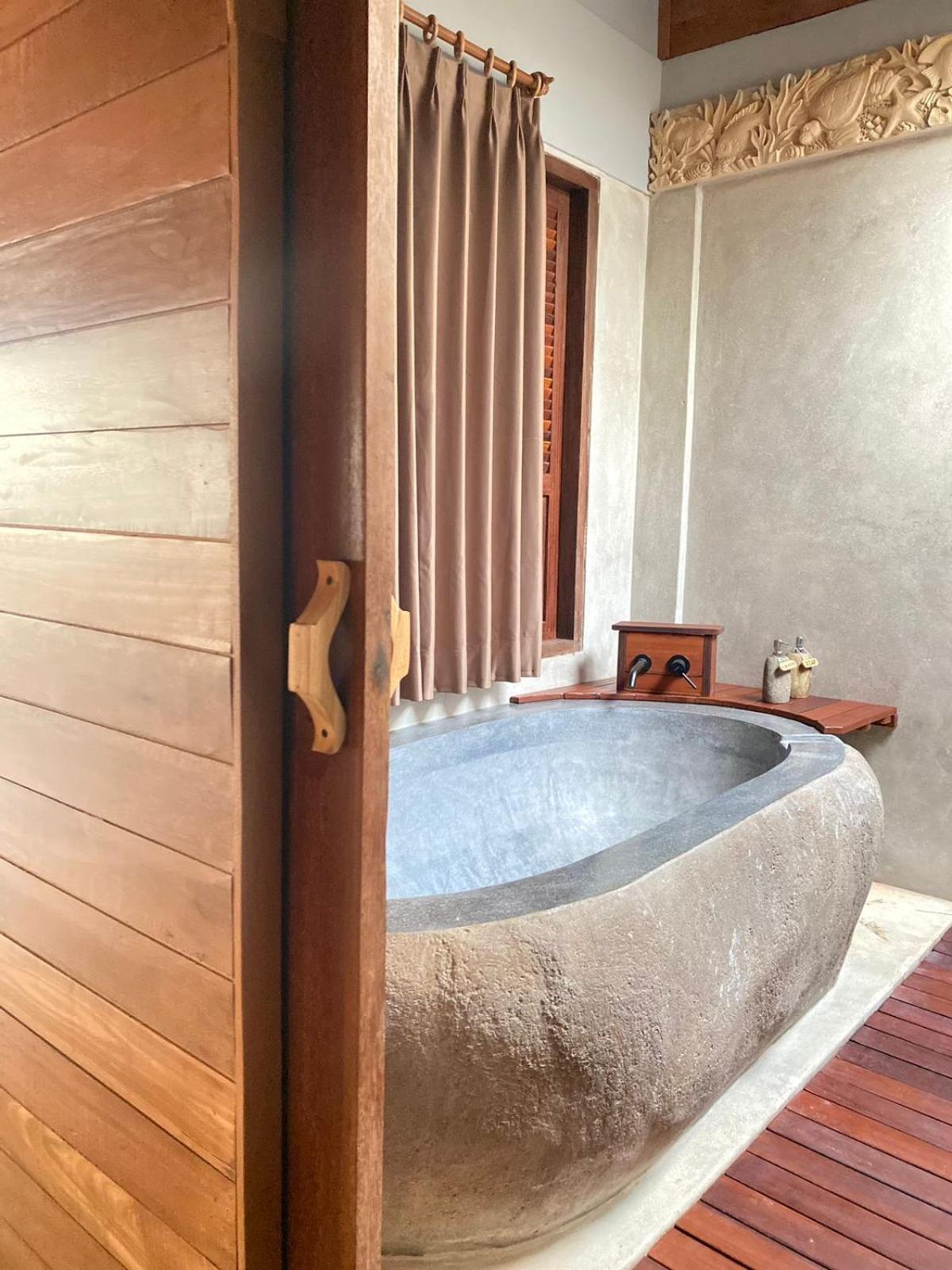 Putra'Lebah Amed Guest House Extérieur photo